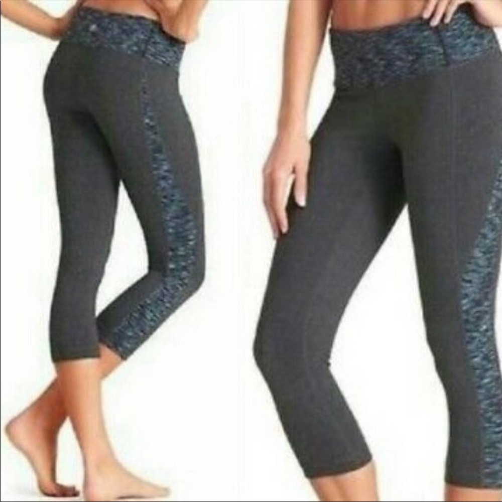 Athleta Splits Revelation Capri Legging Charcoal Grey with Heathered Blue Detail